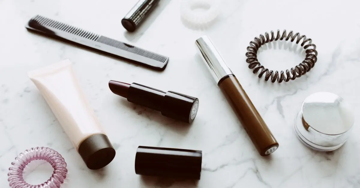 Les Produits de Beauté Essentiels à Avoir