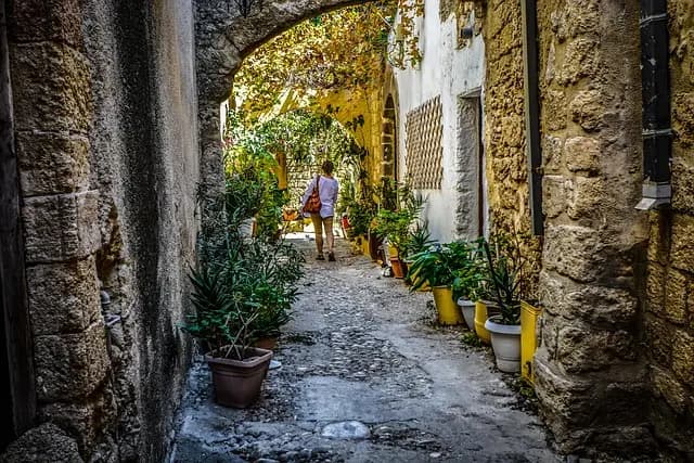 Best Tips for Solo Female Travellers